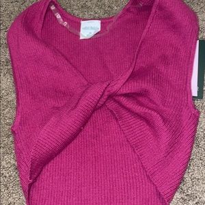 Size XS tank top (more like size small) pink never worn